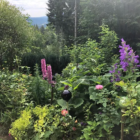 Villa Charmantes In Erhoehter Aussichtslage Modriach