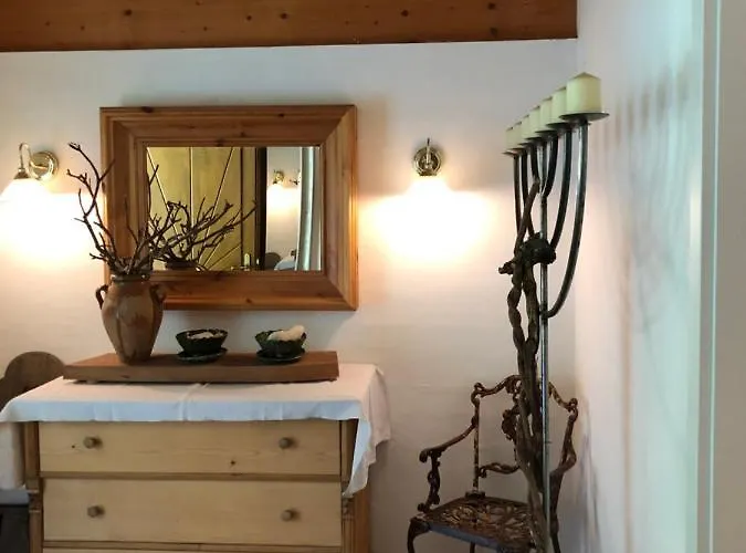 Charmantes In Erhoehter Aussichtslage * Modriach