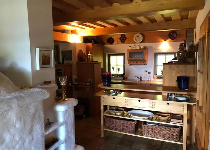 Charmantes In Erhoehter Aussichtslage Modriach