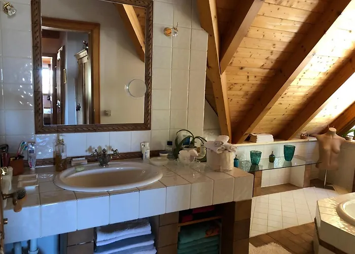 Charmantes In Erhoehter Aussichtslage Villa Modriach